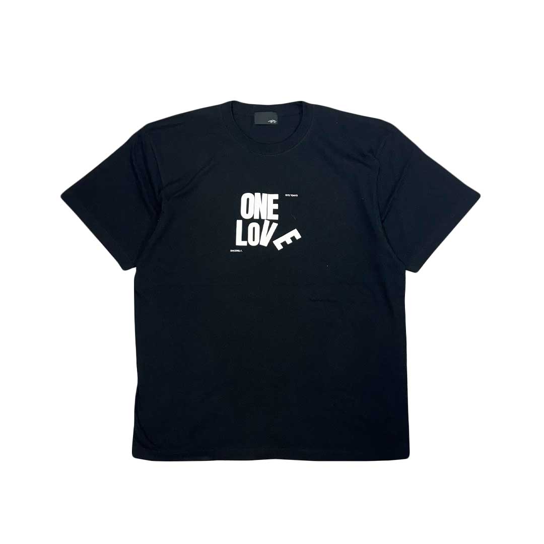 ONE LOVE Tee