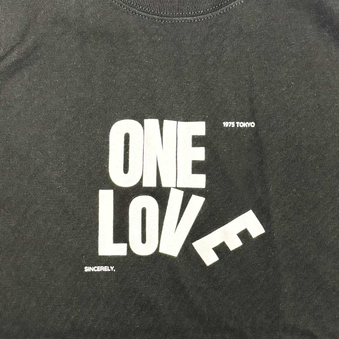 ONE LOVE Tee