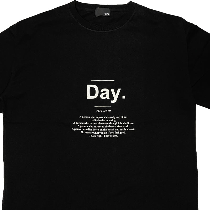 Day. Tee