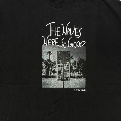 THE WAVES tee