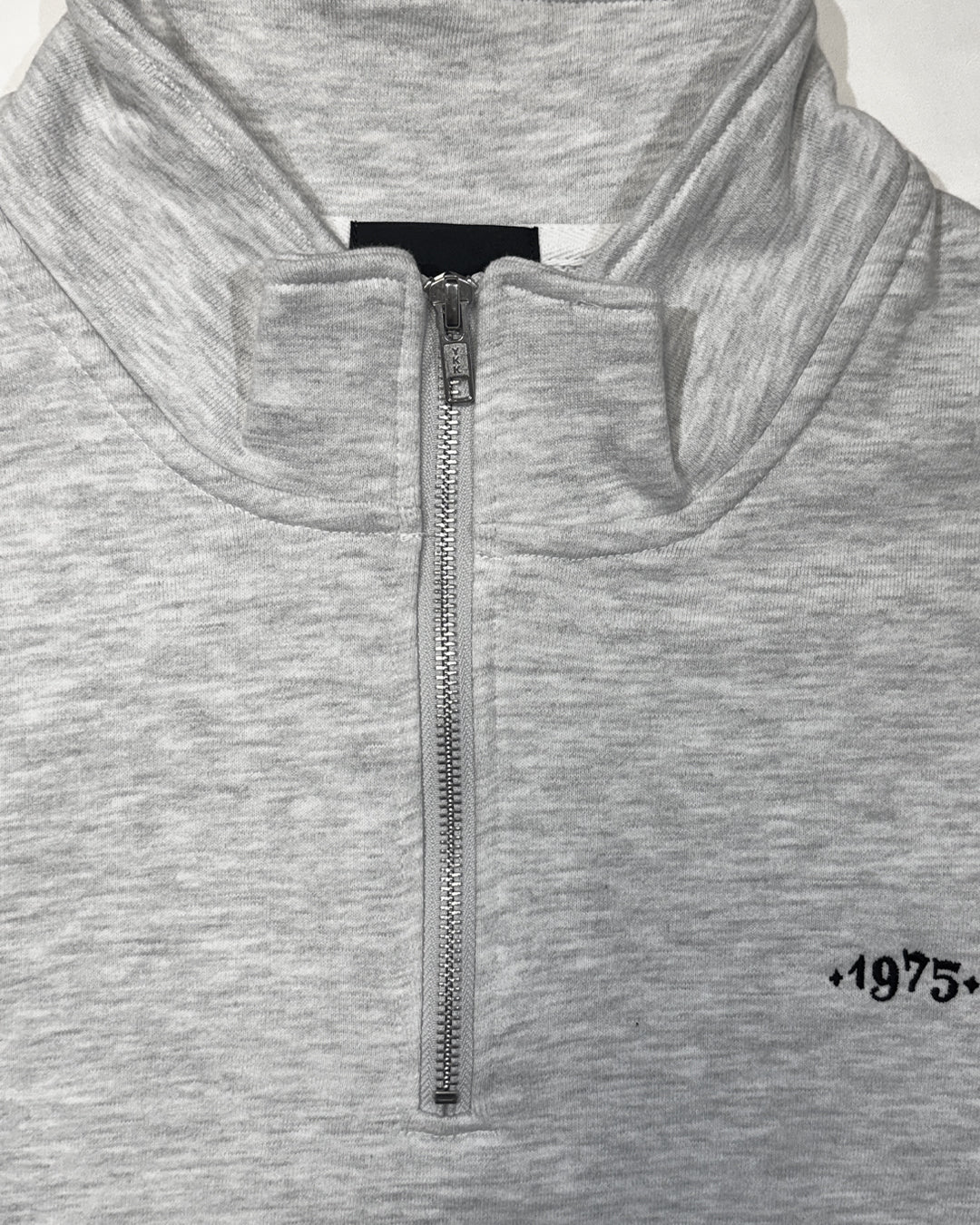 Standard ZIP SWEAT